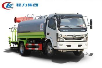 國(guó)六大多利卡噴霧車